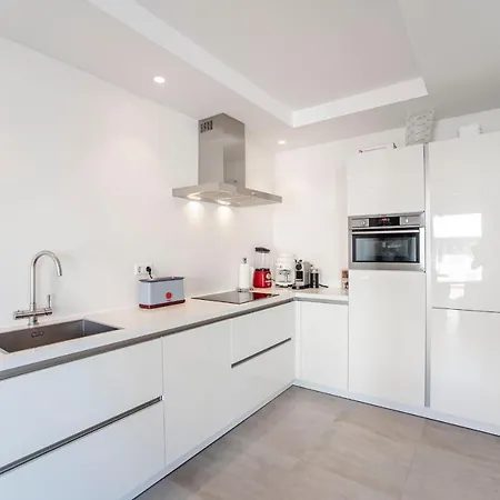 Couple's Getaway Apartament *
